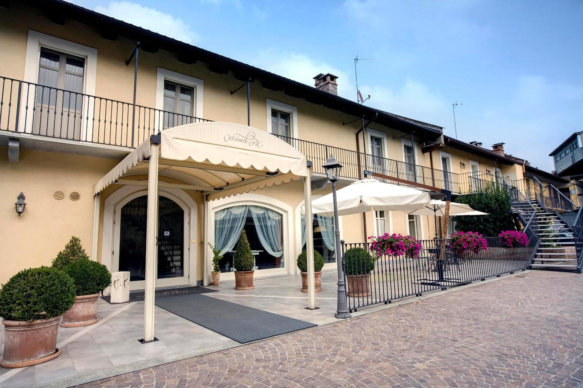 Hotel Cascina Di Corte Венария-Реале Экстерьер фото