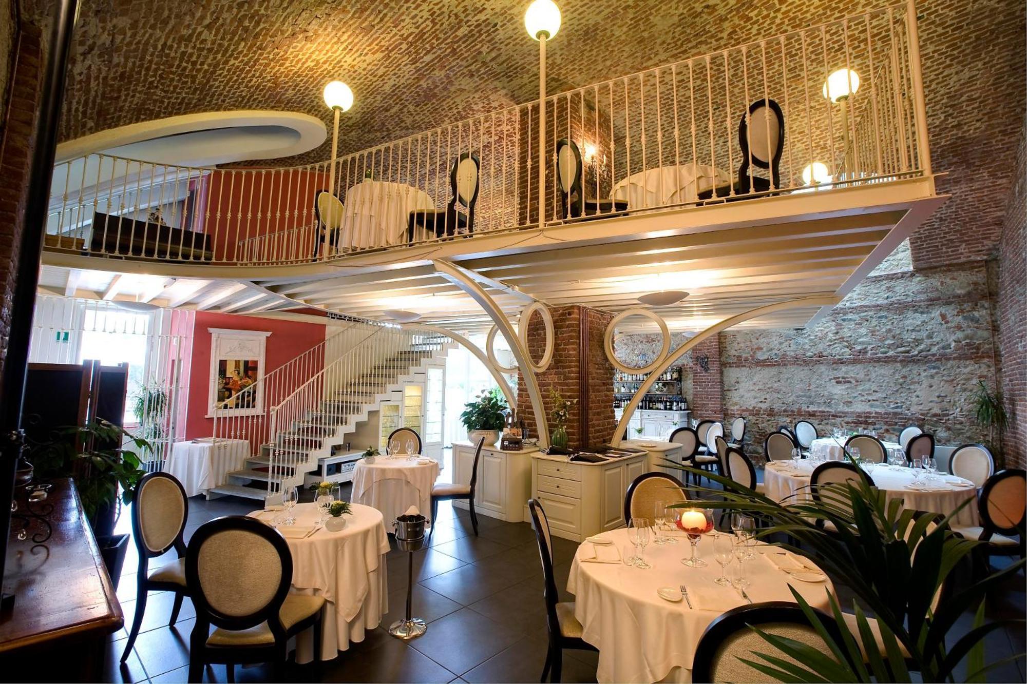Hotel Cascina Di Corte Венария-Реале Экстерьер фото